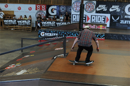 Shane O'Neill - switch frontside bigspin